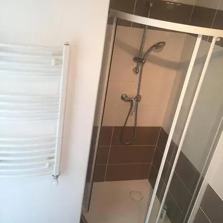 Meuble. Proche Et Centre Apartamento *